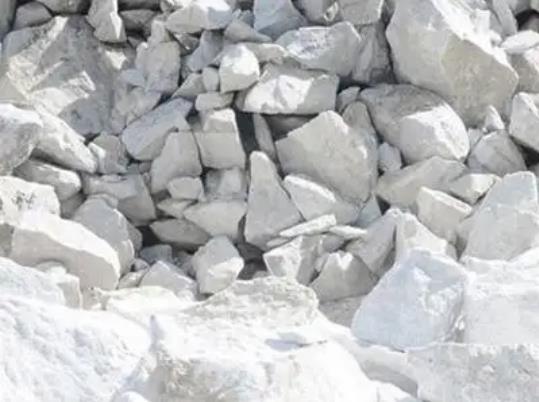 煅燒生石灰能得到熟石灰嗎？